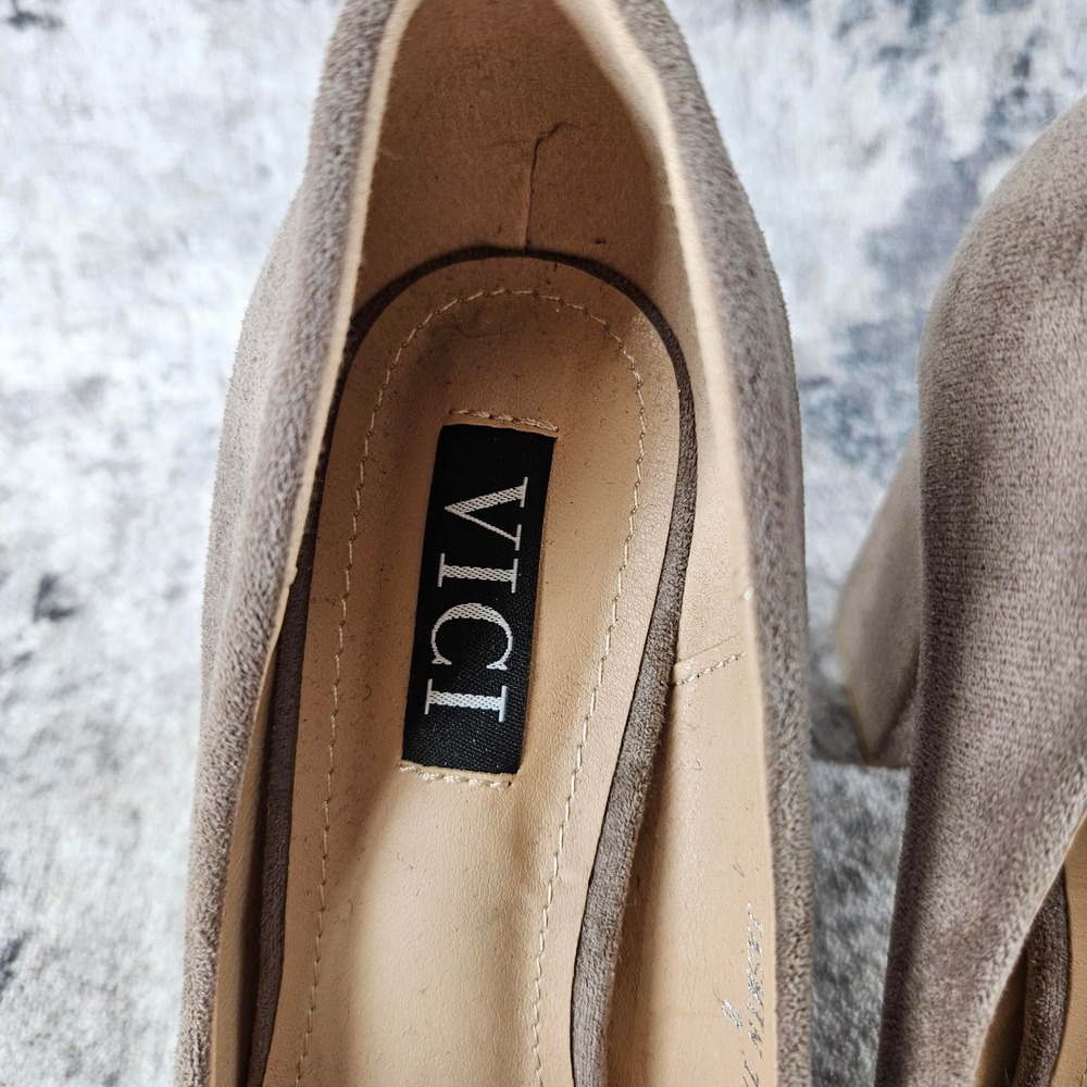 VICI Block Heels Pumps Womens 8 Jasmin Taupe Suede Pointed Toe Faux Suede - Picture 4 of 13